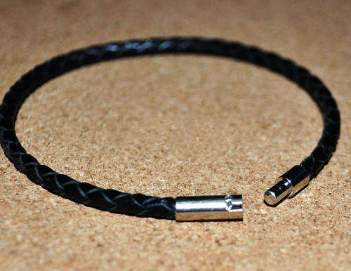 *** BLACK LEATHER - FASHION BEADS BRACELET ***