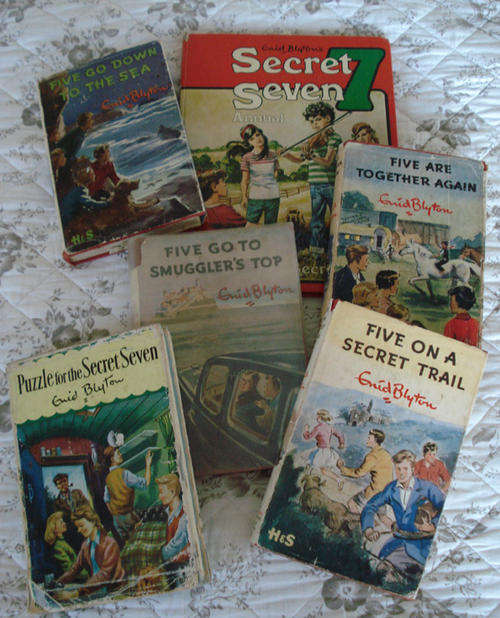 *** WOW...ENID BLYTON BOOK HAMPER ***