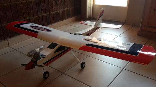 Excel 2000 Trainer 40 Radio Controlled Aeroplane, Motor & Radio included