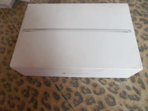 Apple iPad mini 4 MK6K2HC/A *Boxed* *Tempered Glass* (Free Android Smart watch)