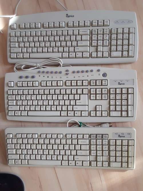 Keyboard - Genius AT