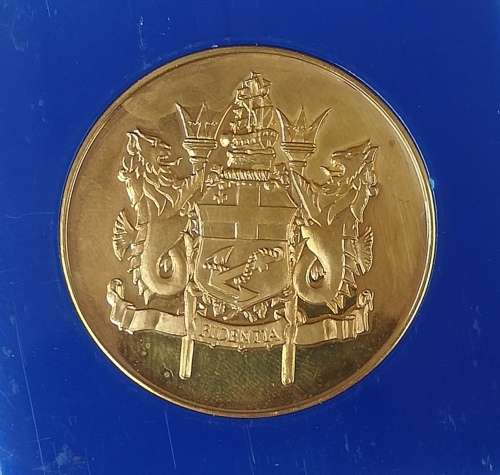 1986 United Kingdom  Lloyds of London Commemorative coin (Solid Proof)