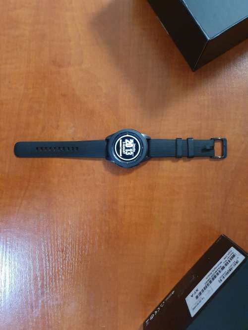 Samsung Galaxy 42mm Smart Watch 2019