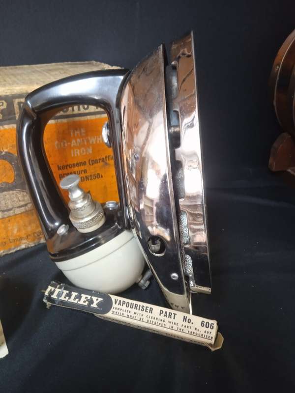 Authentic Tilley paraffin iron with extra Tilley vapouriser
