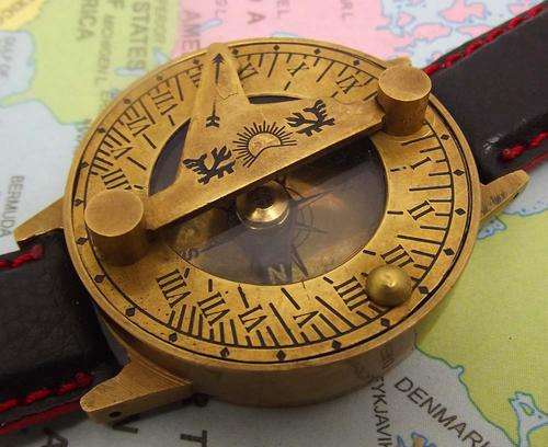 AMAZING ANTIQUATED BRASS SUNDIAL WRIST WATCH w GORGEOUS LEATHER STRAP STATEMENT!