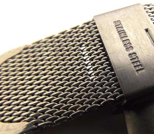 CLASSIC WOVEN 304 STAINLESS STEEL GENTS WRIST WATCH STRAP BRACELET. 20 mm LUG