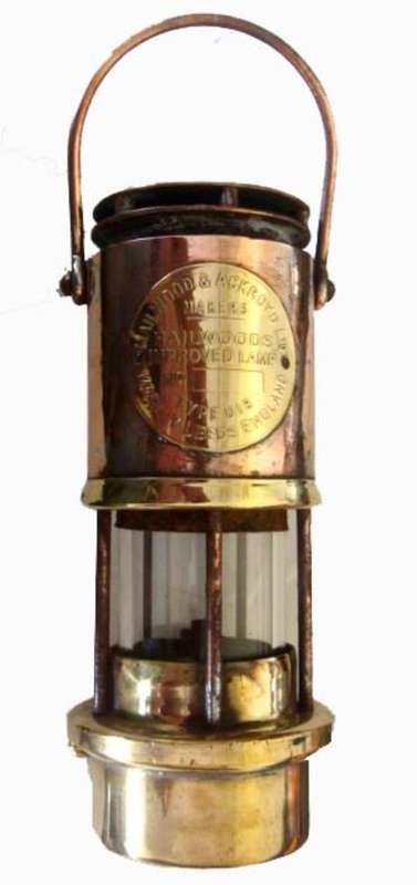 1940s HAILWOODS & ACROYD Brass & Steel Miner Lamp. 9" high and over 2 lbs each. Very Heavy!