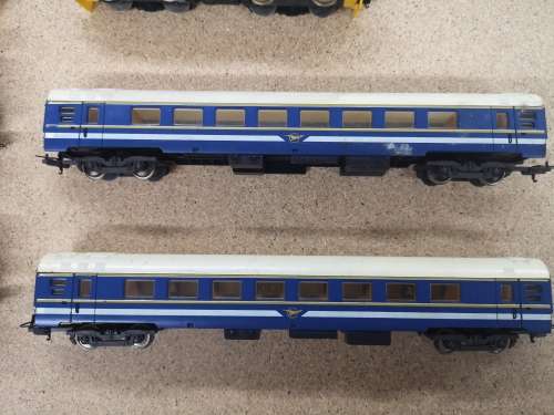 Lima Blue train.