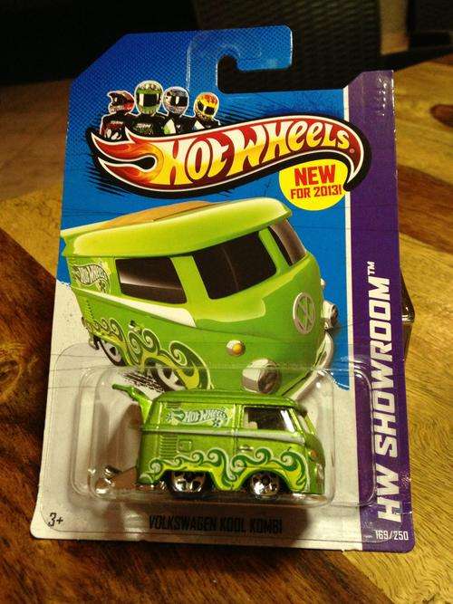 Hot Wheels 2013 - 169/250 - Volkswagen Kool Kombi - Green