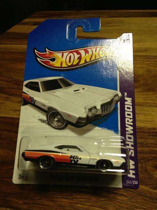 Hot Wheels 2013 - 242/250 - 72 Ford Gran Torino Sport - White