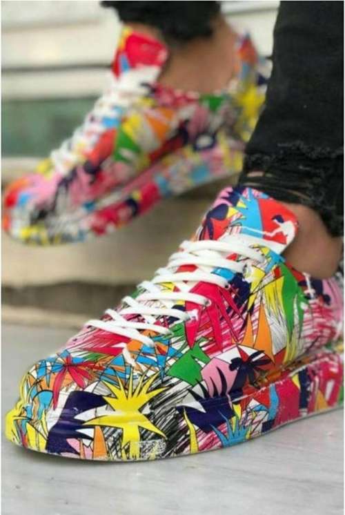 Grafitti Sneakers - Chekich