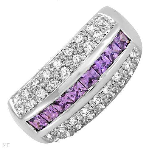 Fashionable Ring With 2.44ctw Cubic zirconia Well Made in 925 Sterling silver. Total item weight 7.1