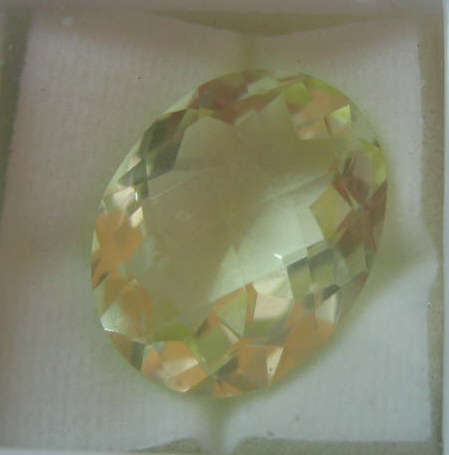 Beautiful CHECKERBORD Oval cut LEMON CITRINE, 11.60ct  18x14mm