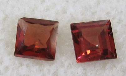 Beuatiful Princess cut Madagaskar Garnet 1.00ct 4x4mm