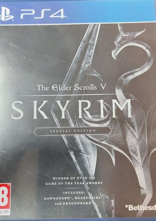 Skyrim Elder Scrolls V PS4 Game