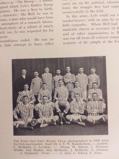 Grey Kollege (Bloemfontein) `n Suid Afrikaanse Skool - A South African School