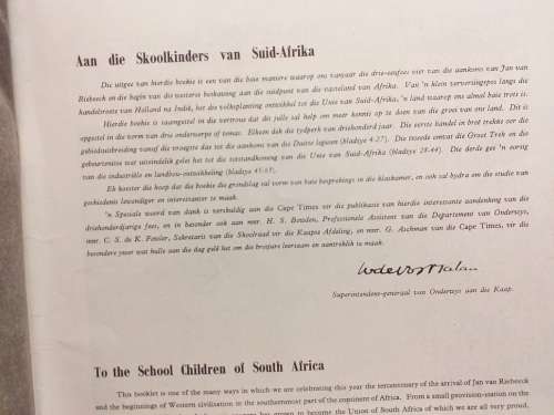 Van Riebeeck Festival Pictorial Souvenir / Van Riebeeck Fees Herdenkingsalbum 1952