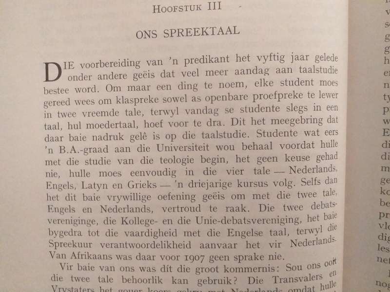 Met toga en troffel (Ds Wm Nicol)
