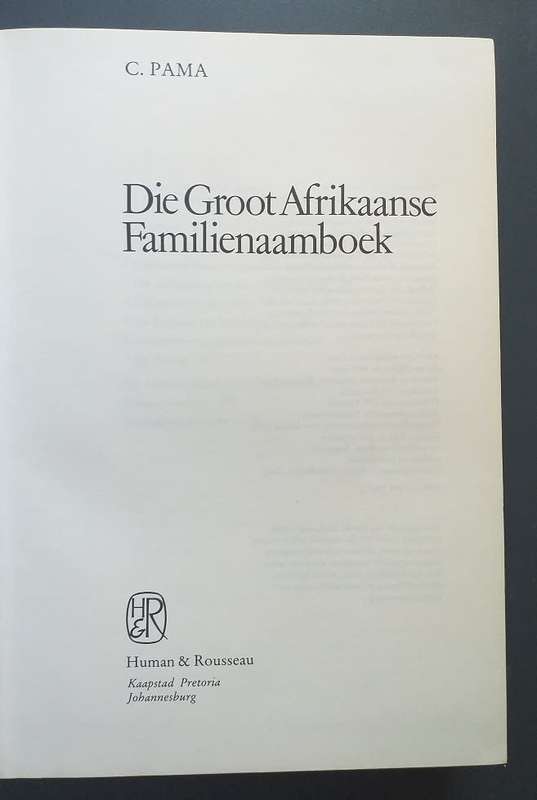 Die Groot Afrikaanse Familie Naamboek (Cor Pama)