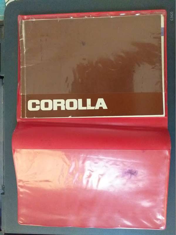 Toyota Corolla Owners Manual circa 1980s
