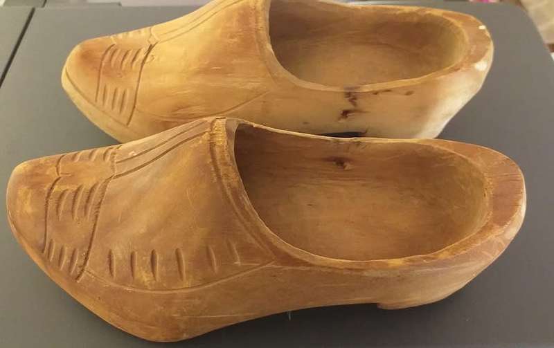 Hout klompe / Wooden clogs ?Decorative