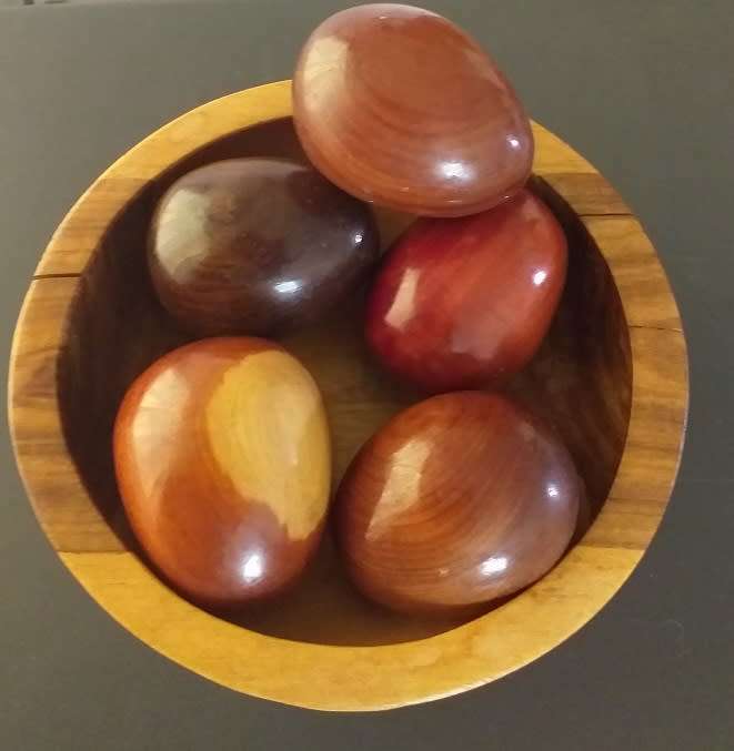 5 Hout eiers en bakkie wit en bruin kiaat (Teak)