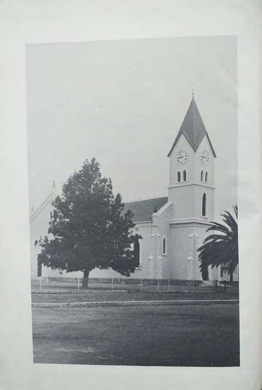 Eeufees gedenkboek NG Gemeente Brandfort 1875-1975 (Dr JA Heese)