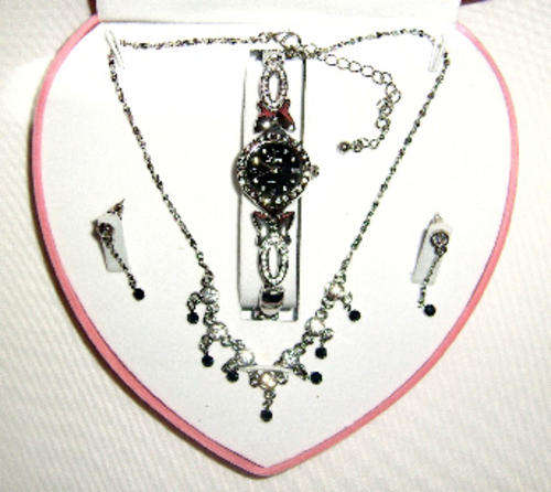 Diva Simulated Diamante Ladies Set