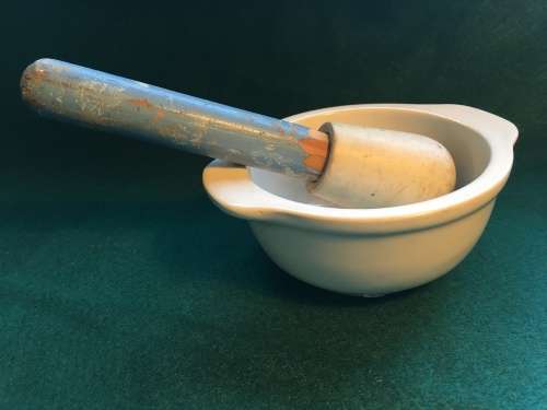 Medical mortar and pestle