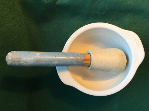 Medical mortar and pestle