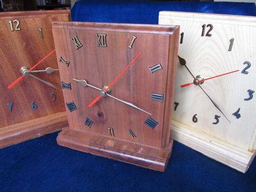 WoW !! Three rare wood desk clocks for one price !!
