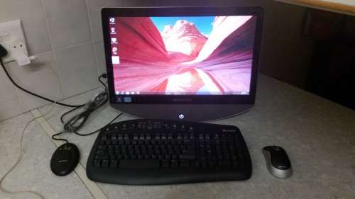 A2 Packard Bell OneTwo S3721 Core i3-2120 -  21.5" Touch All In One PC - 500 GB HDD -1080p
