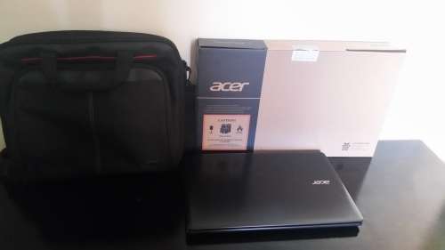 Acer Aspire E1-572G - Intel Core i7-4500U - 15,6" - 1 TB HDD - 8 GB RAM - AMD Radeon R7 M265 & FREE