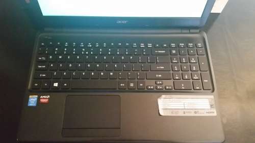 Acer Aspire E1-572G - Intel Core i7-4500U - 15,6" - 1 TB HDD - 8 GB RAM - AMD Radeon R7 M265 & FREE