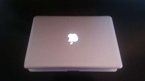 Apple Macbook Pro A1278 - 13.3"  - Intel Core i5 - 500 GB HDD - 4GB RAM  - 2.5GHz - Backlit Keyboard