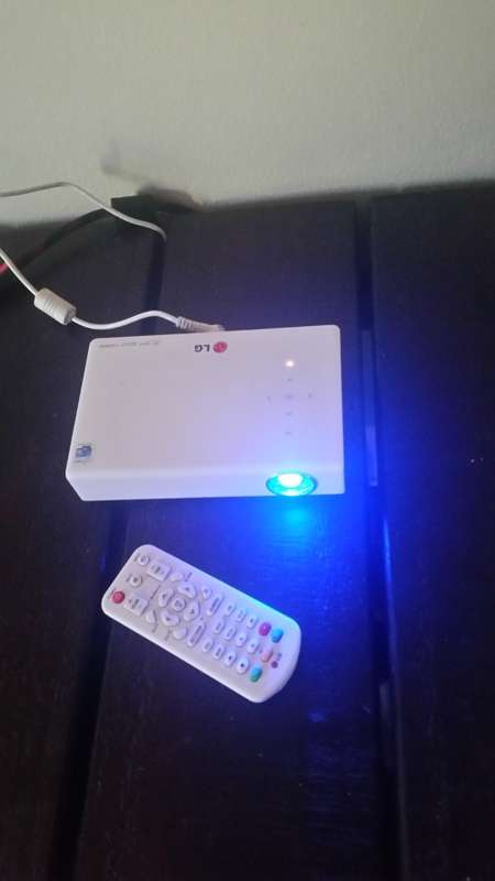 LG LGP-PB62G Portable SMART LED Projector - HDMI - 1080p/1080i/720p/480p/480i - Intel Widi