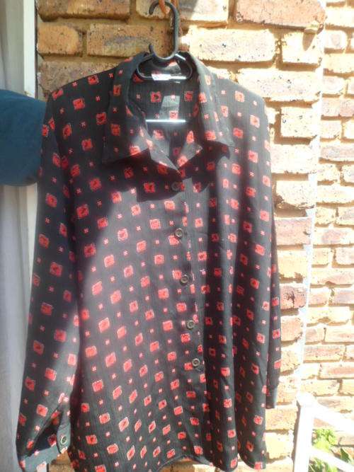 Judy's Pride Top Size Medium