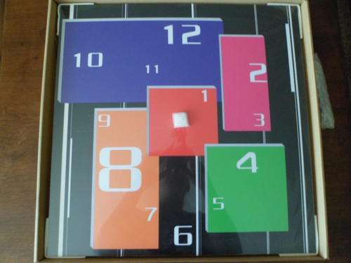 Timeless Decor : Modern Wall Clock 50 x 50 Cm (SHIPPING COSTS R120)