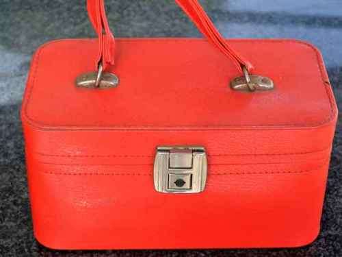 Retro Red Vanity Case