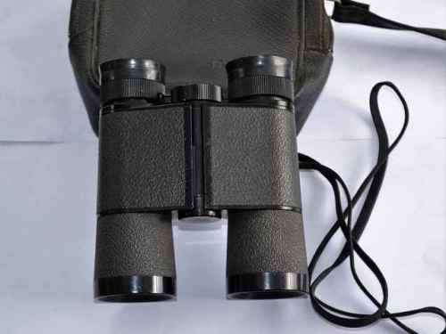 Bushnell Broad Field  8 x 30mm Binoculars with Bag