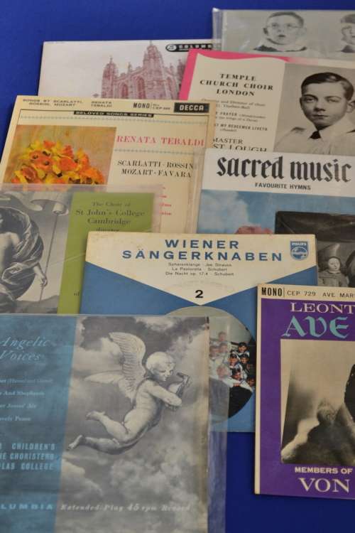 Vintage Seven Single Vinyl Records - Choirs x 7