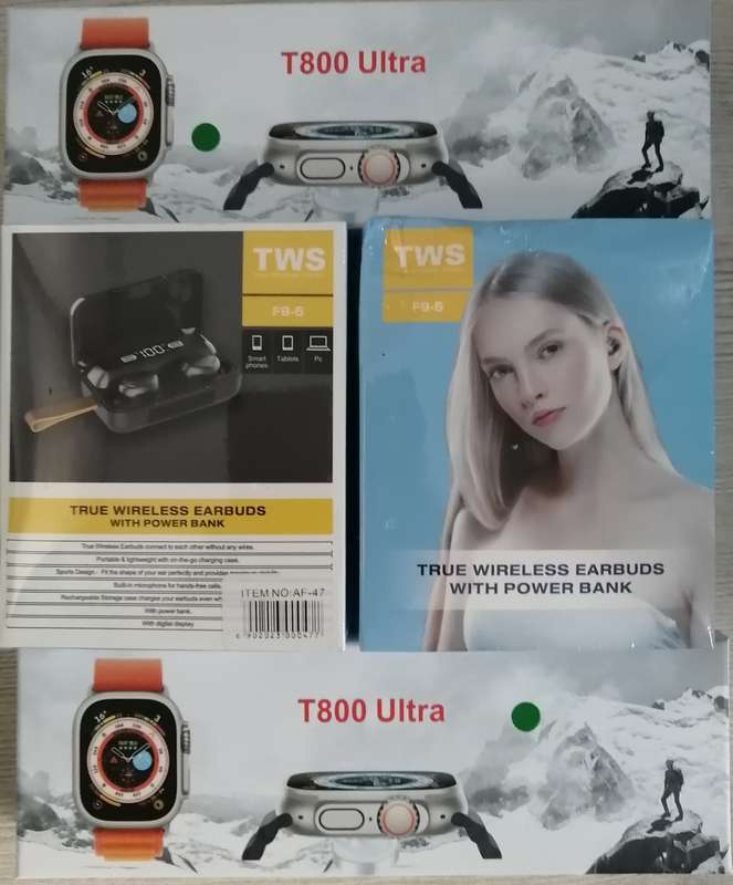 Smart Watch + Wireless Earbuds Earphones Combo