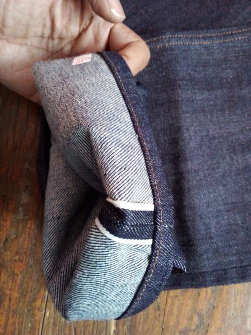 Japanese selvedge jeans size 32 loose fit