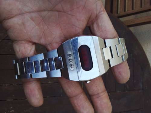 Bulova led vintage watch