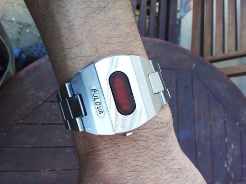 Bulova led vintage watch