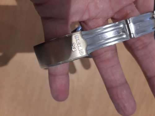 SEIKO 8229-8010 outstanding condition