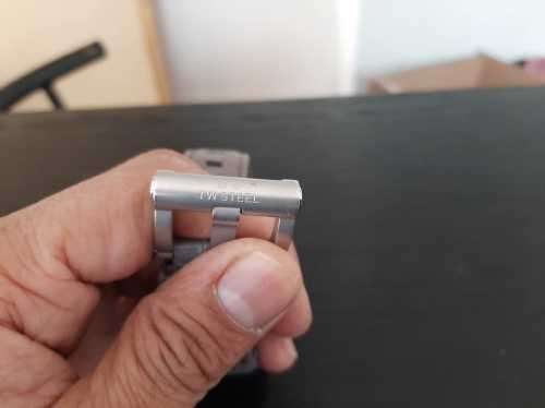 Tw steel watch read description