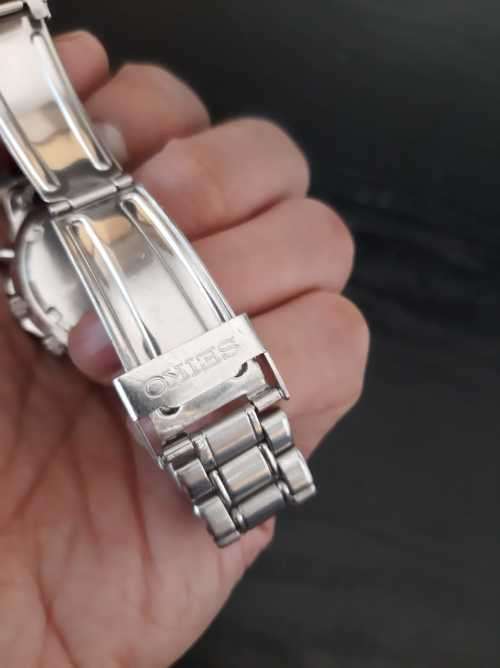 Seiko 7T32 chronograph