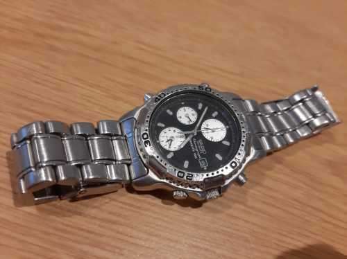 Seiko 7T32 chronograph