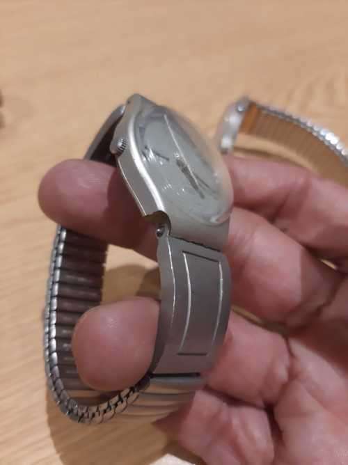 3 swatch watches